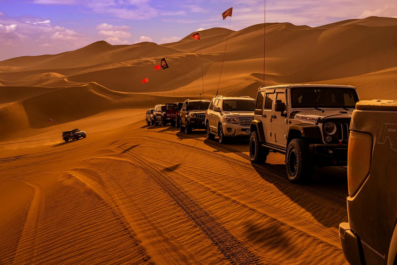 Exclusive 4 Hours Desert Safari Dubai tour package